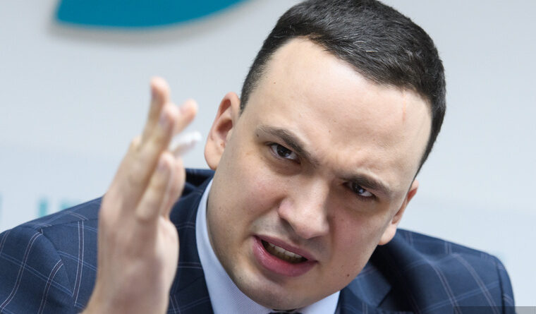 Депутат Ионин призвал прекращать эксперимент с дистанционкой